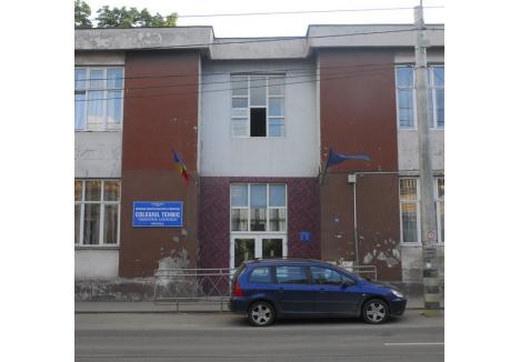 Specializarea Electronică automatizări a Colegiului Tehnic Dimitrie Leonida din Oradea a avut 90 de locuri disponibile, însă doar 35 au fost ocupate